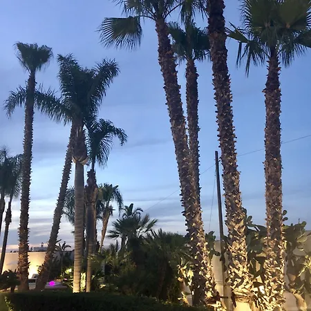 לינה וארוחת בוקר Del Salento Exclusive גאליפולי