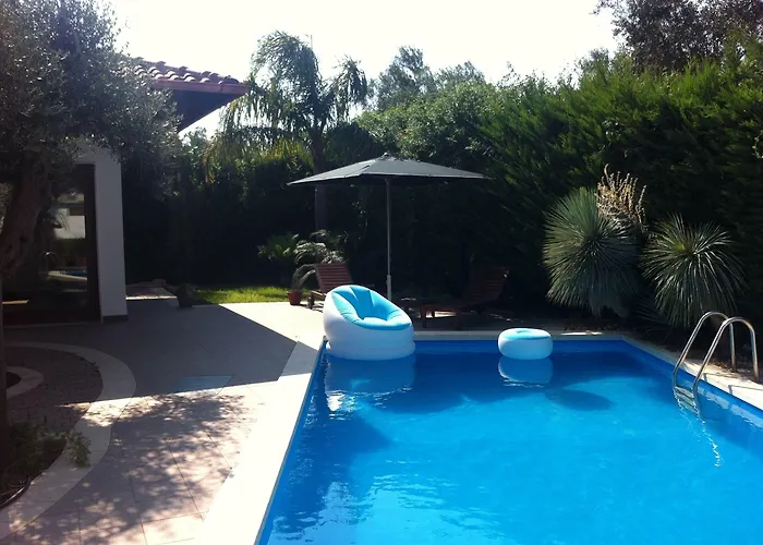 Alojamento de Acomodação e Pequeno-almoço Del Salento Exclusive 4*